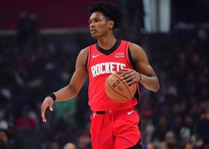 阿门近三战场均26.3分11.3板5助，投篮命中率达到56%